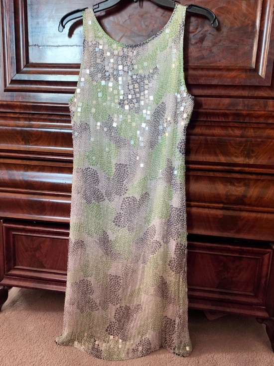 Tory Burch Dresses & Skirts - Tory Burch Cream/Gray/Green Sequin Silk Cocktail Tank Dress size 10